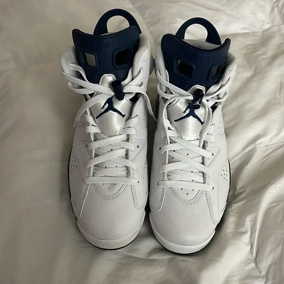 Midnight navy Jordan 6 - Picture 2 of 5